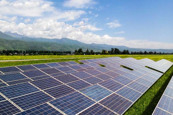 Ground Photovoltaic Power Stations: Scaling Solar Energy for Maximum Land Utilization and ROI