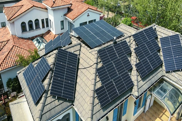 Home Energy Storage Systems: The Ultimate Guide to Saving Money, Enhancing Backup Power, and Integrating Solar