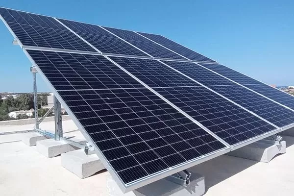 Best Solar Panel Roof Mounting Systems: Flat Roof Solutions with Alumil Technology