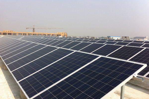 Rail Mounted Solar Systems vs. Rail-Less Solar Systems: A Comprehensive Comparison for Optimal Energy Solutions