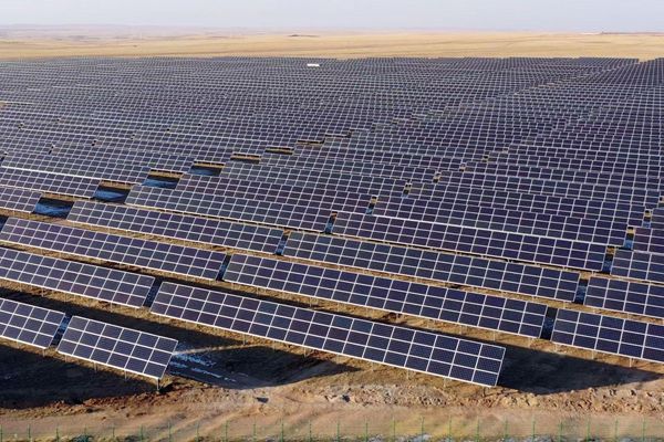 Solar PV Mounting Systems: Comprehensive Guide to Ground Mount Solutions for Optimal Energy Yield