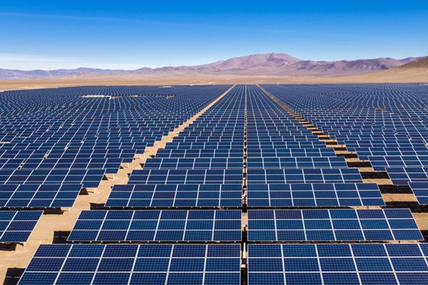 Maximize Solar Farm ROI: Engineer Approved Mounting Systems for Ballast, Fixed Tilt