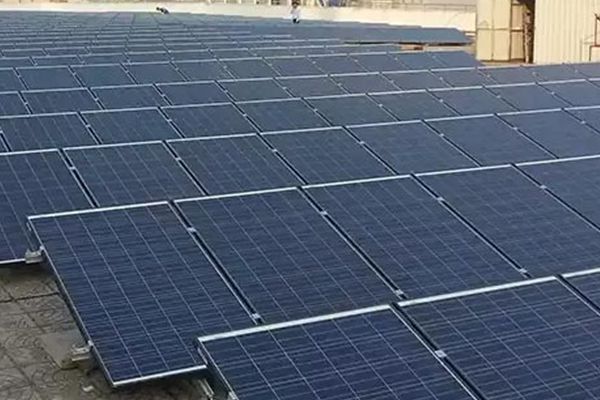 Flat Roof Solar Mounting Systems: 2024 Engineer’s Guide to Leak Proof, HighYield Installations