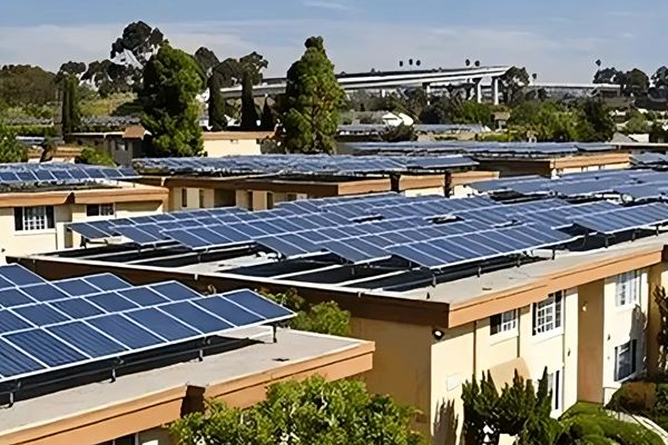 Flat Roof Solar Mounting Systems: 2024 Engineer’s Guide to Leak Proof, HighYield Installations