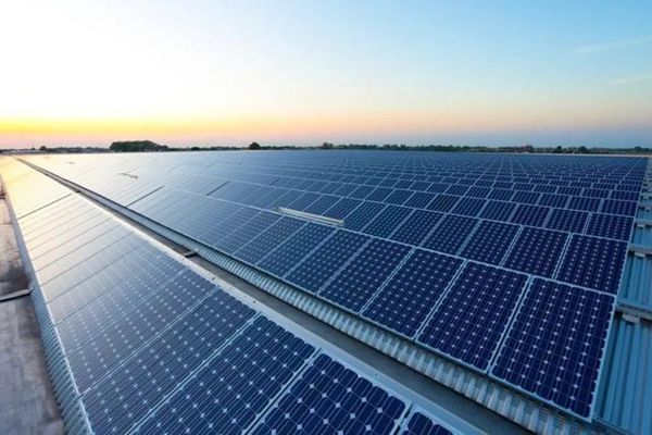 Hurricane-Proof Solar Roof Mounts: 25-Year Energy Security in Extreme Climates