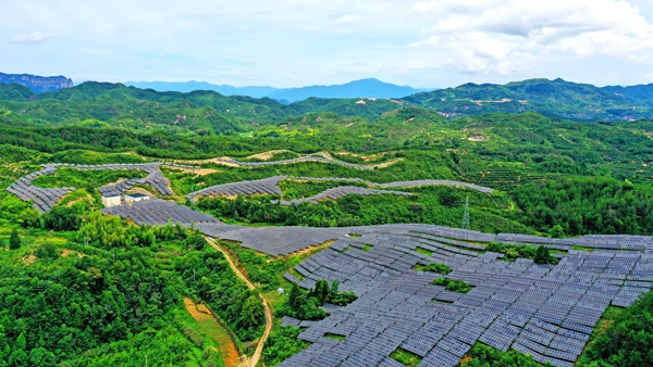 Uninterruptible Power Science: How Solar Creates Electricity