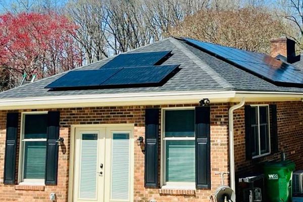 Hurricane-Proof Solar Power: 70% Savings with Extreme-Weather Systems
