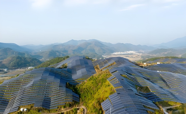 Stabilize Your Grid: How 5MWh Battery Compartments Revolutionize Utility-Scale Power