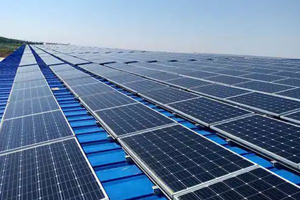 Why Industrial Operators Choose Flat Roof Solar Mounts