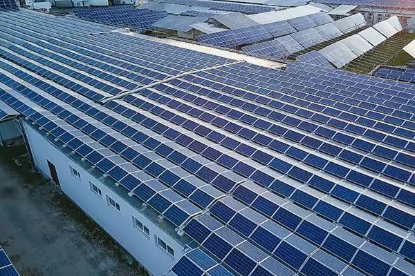 Flat Roof Solar Panel Mounts: Commercial Systems for Maximizing Rooftop Energy