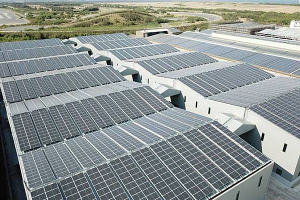 Optimizing Energy Efficiency: How Commercial Solar Power Systems Reduce Costs for High-Demand Businesses</h1> For energy-intensive operations in emerging markets, commercial solar power systems