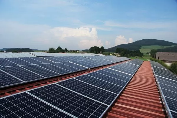 Beyond the Basics: High Quality Metal Roof & Flat Roof Solar Mounting Systems Explained