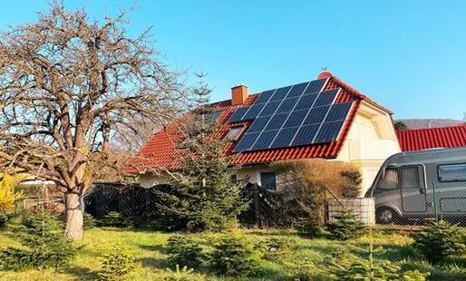 Optimize Your Home’s Solar Performance: Ideal Sizing, Battery Solutions, and the Best Residential Solar Power Systems